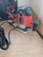 Bovenfrees machine 1500w nieuwe voor 50 euro i.p.v 130 euro, Doe-het-zelf en Bouw, Ophalen, Bovenfrees