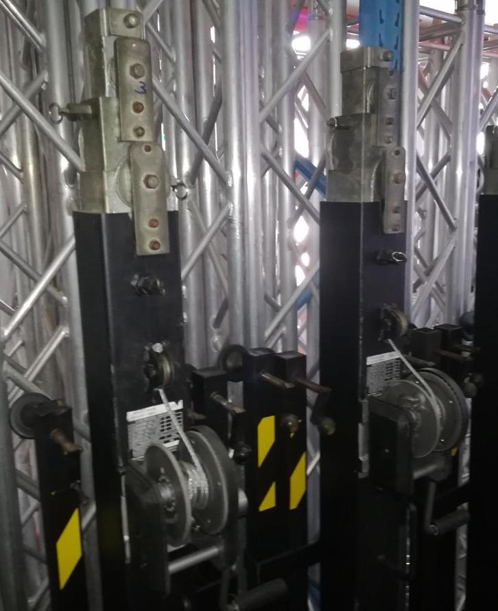 VMB - TE074 - SET VAN 2X - N2, Muziek en Instrumenten, Licht en Laser, Zo goed als nieuw, Overige typen, Ophalen