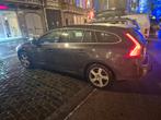 Volvo V-60 DRIVe  1.6 diesel   euro 5 Pour EXPORT, Auto's, Volvo, Voorwielaandrijving, Euro 5, Zwart, 4 cilinders