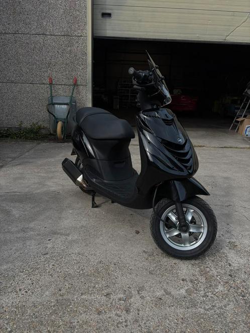Piaggio zip 4t 50cc a klasse, Fietsen en Brommers, Scooters | Piaggio, Zo goed als nieuw, Zip, Klasse A (25 km/u), Benzine, Ophalen of Verzenden