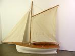 Grote houten zeilboot (Couta) - mooi design object, Hobby en Vrije tijd, Ophalen, Zo goed als nieuw, Groter dan 1:32