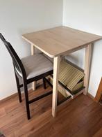 Stevige tafel Ikea met stoel, Huis en Inrichting, Ophalen, Zo goed als nieuw