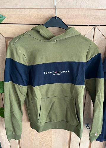 Hoodie Tommy Hilfiger kind 164 beschikbaar voor biedingen