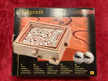 Labyrinth (Houten Balansspel) beschikbaar voor biedingen