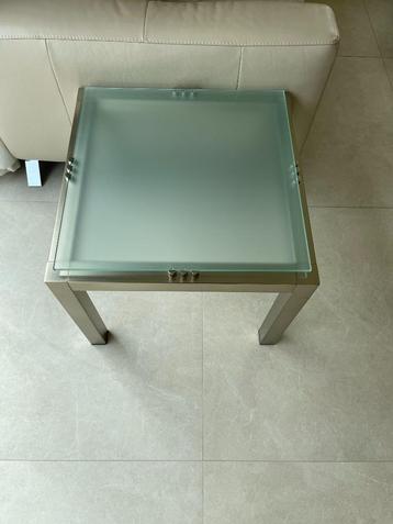 Set van glazen salontafel met bijzettafel beschikbaar voor biedingen