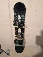 Snowboard met bindingen - 156.5 cm, Sport en Fitness, Snowboarden, Ophalen, Gebruikt, Snowboots