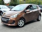 Hyundai i10 1.0 ESSENCE 67CV - FULL CARNET - GPS- CAPTEU, Auto's, Hyundai, Voorwielaandrijving, Stof, Gebruikt, Bruin