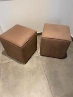2 poefen taupekleur prijs voor de twee, Huis en Inrichting, Ophalen, Minder dan 50 cm, Gebruikt, Vierkant