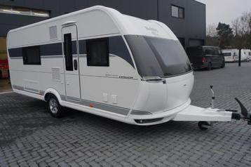 Nieuwe 4pers.Hobby, rondzit, frans bed, BADKAMERCARAVAN beschikbaar voor biedingen