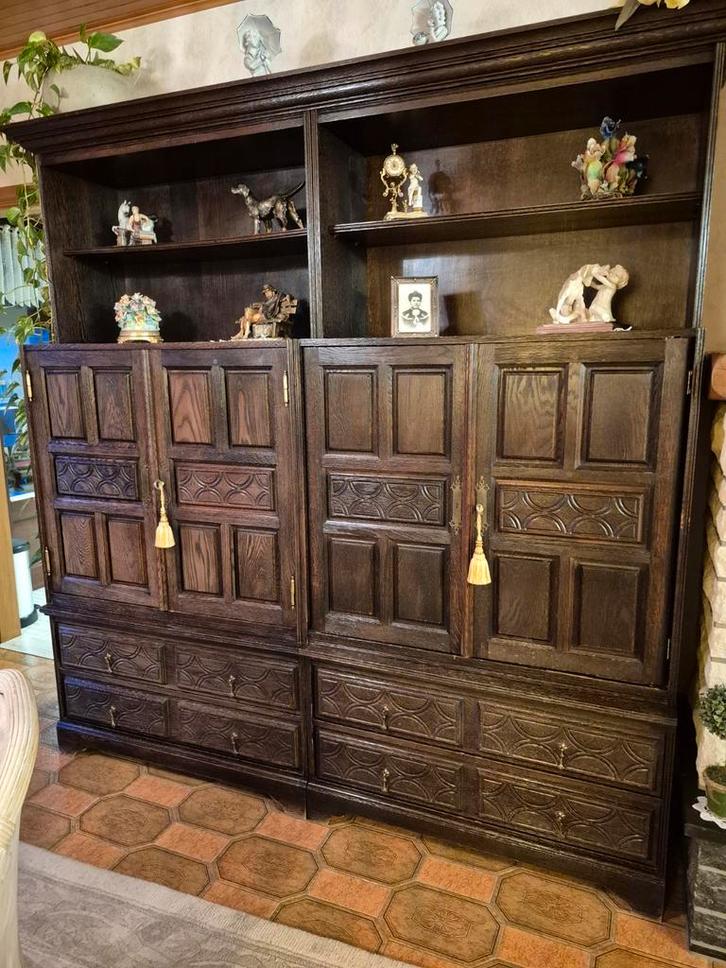 Eiken Eetkamer spaanse stijl, Huis en Inrichting, Kasten | Dressoirs, Ophalen