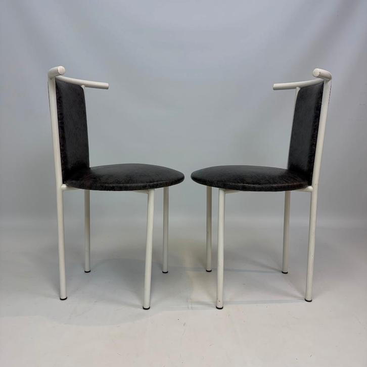 Postmoderne design stoelen in Memphis Milano stijl, Antiek en Kunst, Antiek | Meubels | Stoelen en Sofa's, Verzenden