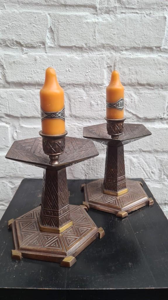 Ensemble Art Déco de bougeoirs bronze, géométrique, 1920/30, Antiquités & Art, Antiquités | Bougeoirs, Enlèvement ou Envoi