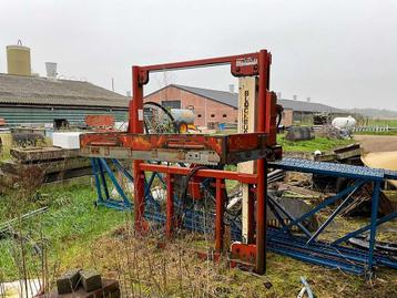 Tebbe Blockbuster Uitkuilmachine beschikbaar voor biedingen