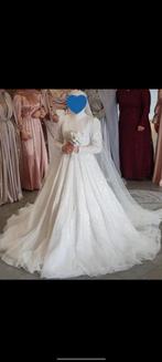Robe de mariée modeste, Kleding | Dames, Trouwkleding en Trouwaccessoires, Ophalen of Verzenden, Zo goed als nieuw, Trouwjurk