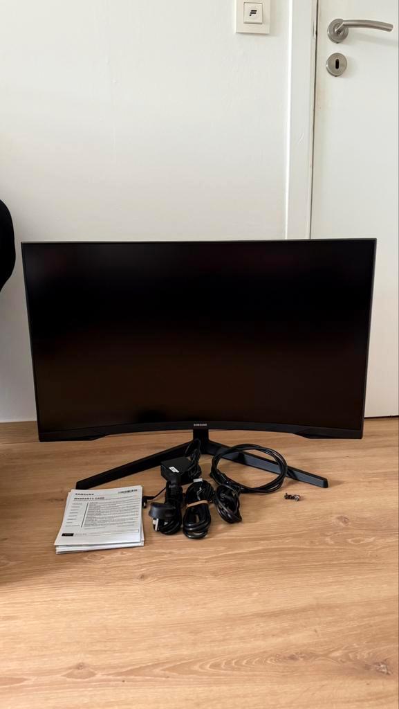 Samsung Odyssey G5 LS32CG552EUXEN 32", Computers en Software, Monitoren, Zo goed als nieuw, 151 t/m 200 Hz, HDMI, Gaming, Minder dan 1 ms