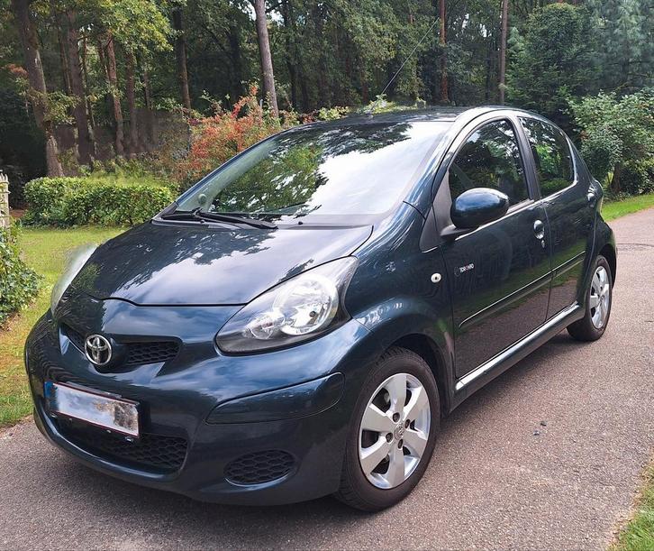 Toyota Aygo, Auto's, Toyota, Particulier, Aygo, Benzine, Euro 5, 5 deurs, Handgeschakeld, Stof, Ophalen