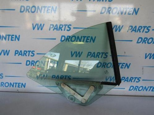 Vitre triangulaire arrière droite d'un Audi A4, Autos : Pièces & Accessoires, Vitres & Accessoires, Audi, Utilisé, 3 mois de garantie