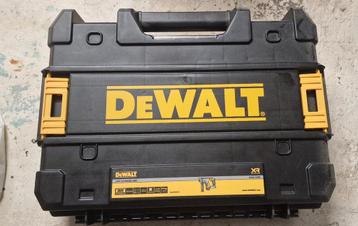 Dewalt boorhamer 18v nieuwe met koffer . beschikbaar voor biedingen