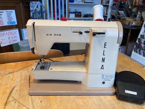 Elna ZIGZAG (ELNA-3) naaimachine ca. 1960, Hobby en Vrije tijd, Naaimachines en Toebehoren, Zo goed als nieuw, Naaimachine, Overige merken