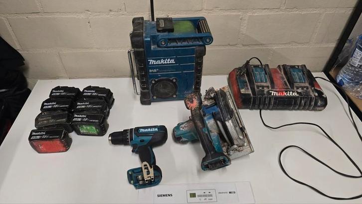 Makita gereedschap, Doe-het-zelf en Bouw, Gereedschap | Boormachines, Zo goed als nieuw, Ophalen