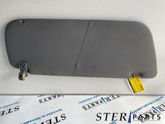 Pare-soleil d'un Mercedes Sprinter, Autos : Pièces & Accessoires, Habitacle & Garnissage, Mercedes-Benz, Utilisé, 3 mois de garantie