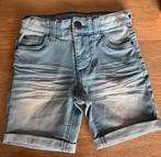 Short Hema mt 98/104, Kinderen en Baby's, Kinderkleding | Maat 98, Broek, Ophalen of Verzenden, Zo goed als nieuw, Hema