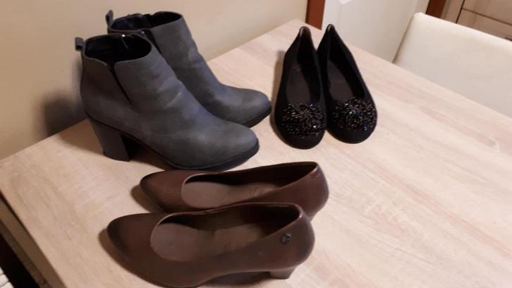 schoenen, laarzen, sandalen (6 paar) maten 38, 39 en 40, Kleding | Dames, Schoenen, Zo goed als nieuw, Grijs, Ophalen