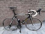 Koersfiets Btwin racer carbon composite, Fietsen en Brommers, Ophalen, Carbon