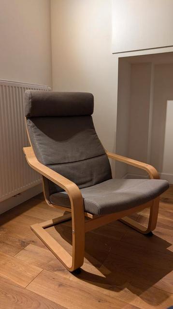 Poang zetel Ikea disponible aux enchères