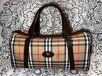 Vintage BURBERRY tas als nieuw, Handtassen en Accessoires, Tassen | Damestassen, Zo goed als nieuw