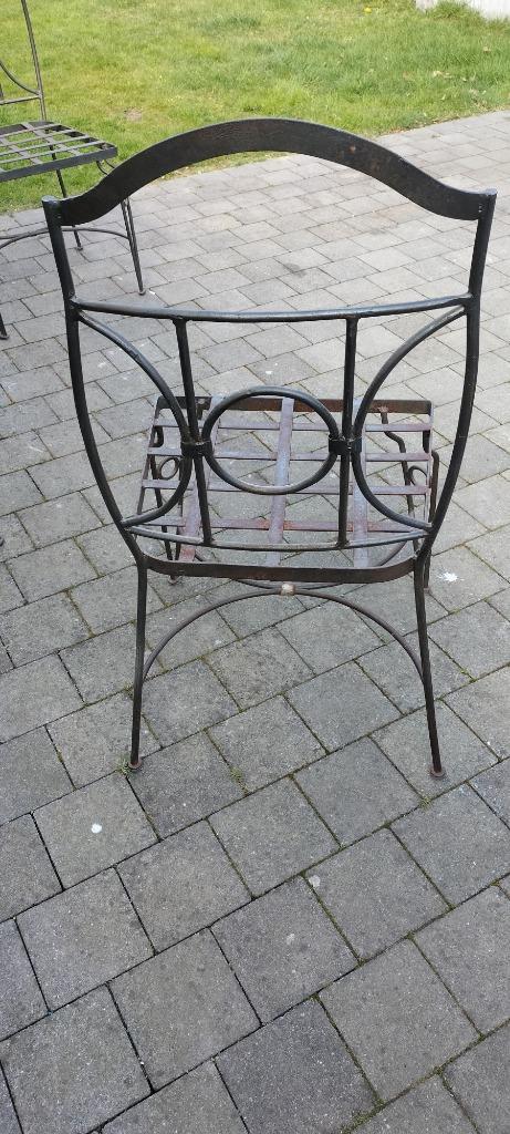 Rustieke stoelen uit ijzer ., Antiek en Kunst, Antiek | Meubels | Stoelen en Sofa's, Ophalen
