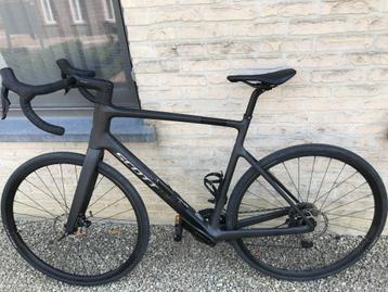 Scott Addict carbon beschikbaar voor biedingen
