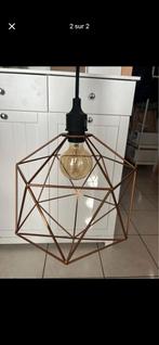 Suspension design doree, Enlèvement, Comme neuf