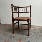 Antieke bobbin hoekstoel, Antiek en Kunst, Ophalen