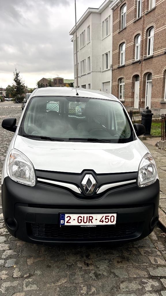 Renault Kangoo, Auto's, Renault, Particulier, Kangoo, Airconditioning, Elektrische ramen, Mistlampen, Radio, Schuifdeur, USB, Diesel