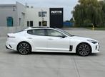 Kia Stinger Turbo GT Line 2018 16673km, Auto's, Automaat, 1998 cc, Wit, Leder
