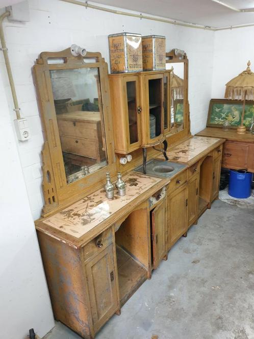 Oud antieke  kappers meubel, Antiek en Kunst, Antiek | Meubels | Kasten, Ophalen of Verzenden