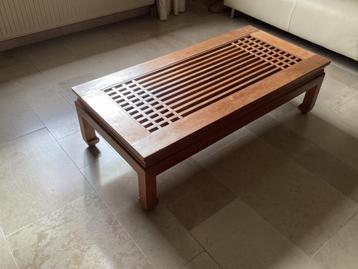 Salontafel  beschikbaar voor biedingen