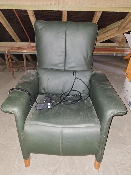 Elektrisch ontspannen, Huis en Inrichting, Fauteuils, Zo goed als nieuw, Leer, Ophalen