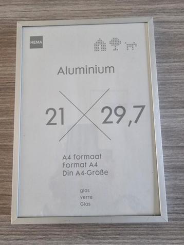 Aluminium kader 21 x 29,7 zowel hangen als staan