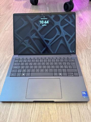 Dell Pro 14 Premium-laptop - PA14250 beschikbaar voor biedingen