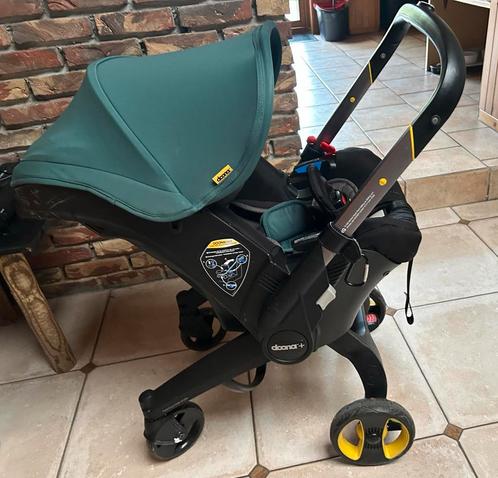 Doona avec accessoire et isofix, Kinderen en Baby's, Kinderwagens en Combinaties, Gebruikt, Kinderwagen, Overige merken, Ophalen