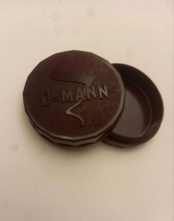 Pillendoosje / poederdoosje Dr Mann beschikbaar voor biedingen