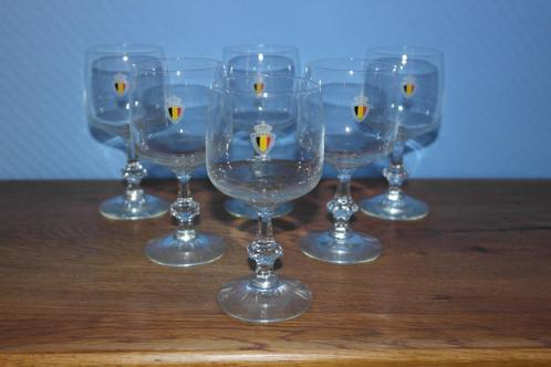 6 verres à pied pour l'apéritif avec le drapeau belge, Collections, Verres & Petits Verres, Utilisé, Autres types, Enlèvement ou Envoi