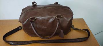 PME schoudertas, slechts één keer gebruikt, in nieuwstaat beschikbaar voor biedingen