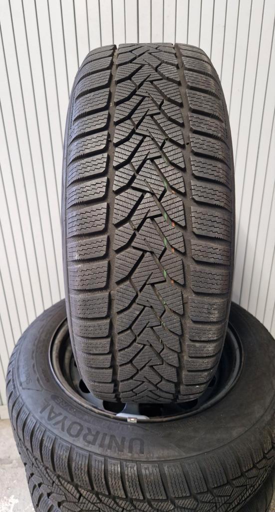 Uniroyal Winterbanden 205 55 R16 op velg 5x120mm Nieuwstaat, Auto-onderdelen, Banden en Velgen, Band(en), Winterbanden, Ophalen