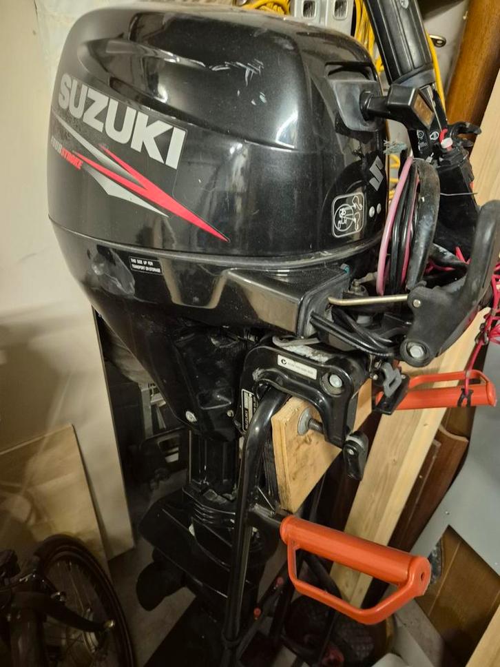 Suzuki DF8A 8Pk, Watersport en Boten, Buiten- en Binnenboordmotoren, Binnenboordmotor, Elektrische start, Ophalen of Verzenden