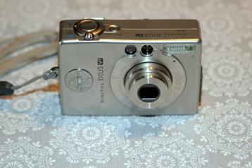 Canon IXUS V2 digitale camera in originele doos beschikbaar voor biedingen