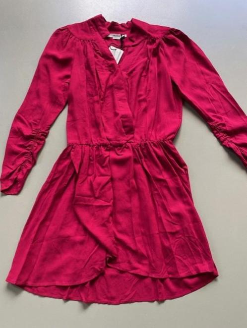 Ongedragen wijnrode jurk Zadig & Voltaire, Kleding | Dames, Jurken, Nieuw, Maat 34 (XS) of kleiner, Rood, Boven de knie, Verzenden
