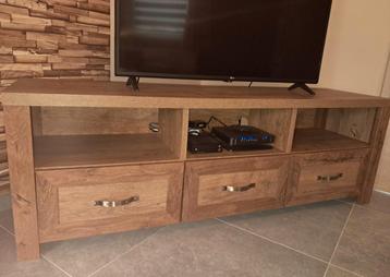 Meuble TV beschikbaar voor biedingen